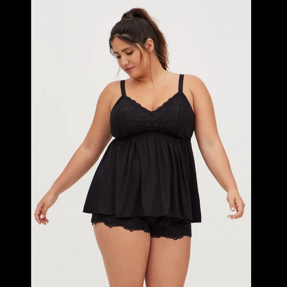 Babydoll Black Swim Tankini Top New Without Tags Removable Pads Sz. M Adjustable